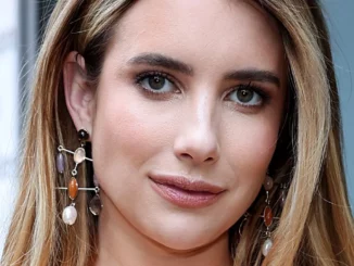 Emma Roberts' Photo