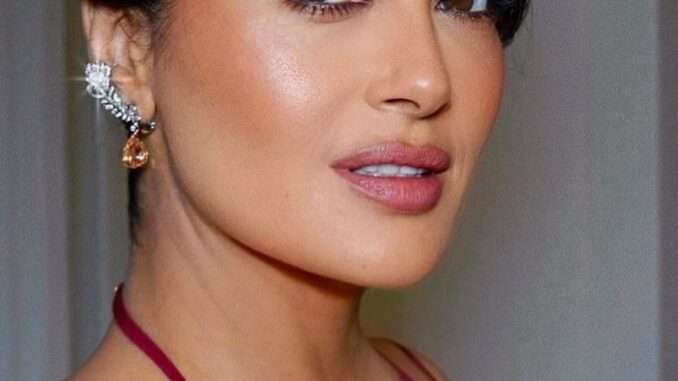 Salma Hayek's Photo